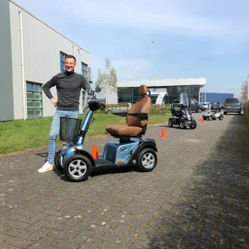 De Zorgbroeder